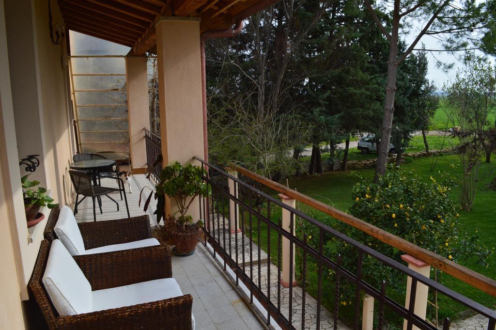 Agriturismo Casal Taccone Apartment Таркиния Екстериор снимка